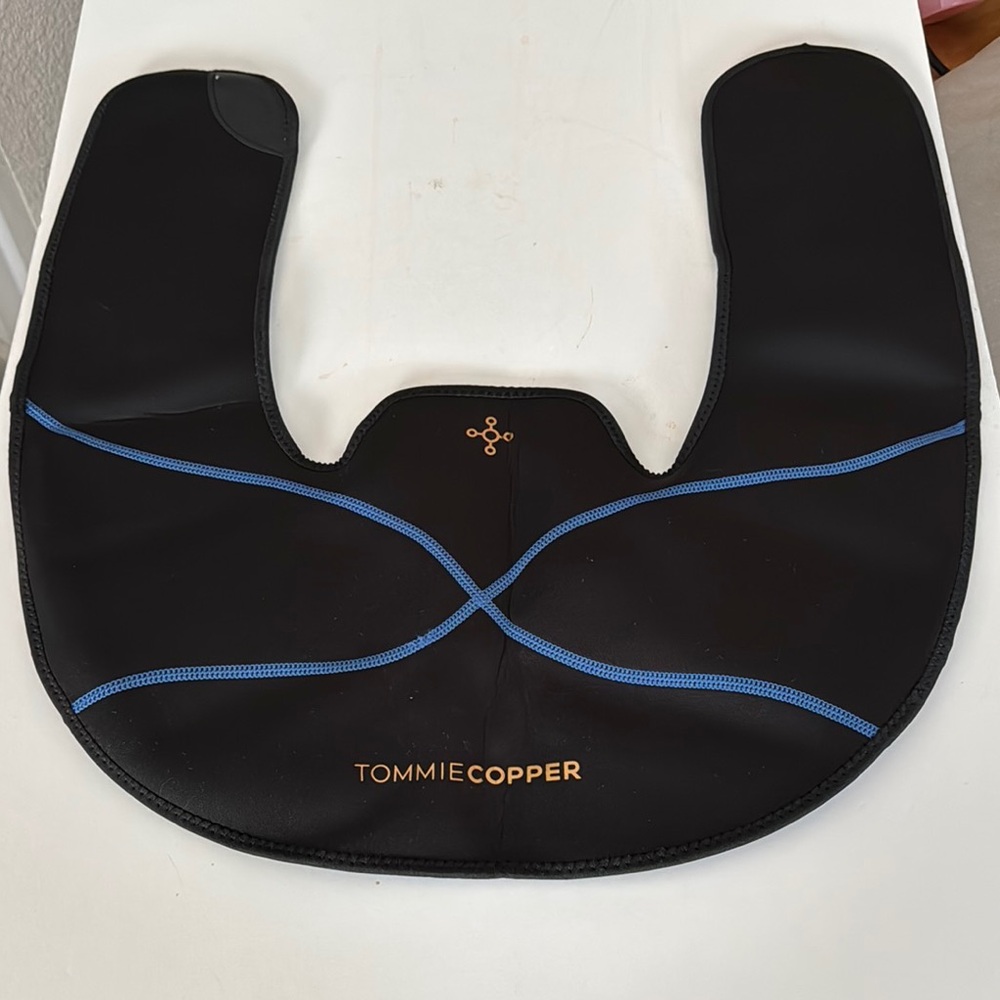 TOMMY COPPER HOT & COLD THERAPY SHOULDER & NECK X/XL NWT blue/
Black velcro